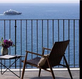 Luxury 5 Bedroom Villa with Heated Infinity Pool, Sauna, Gym, Jacuzzi and Sea Views in Vrbica, near Dubrovnik, Sleeps 10